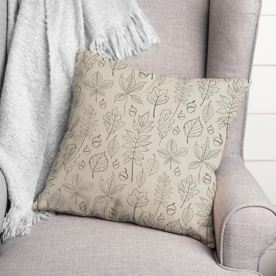 Leaf Pattern Throw Pillow